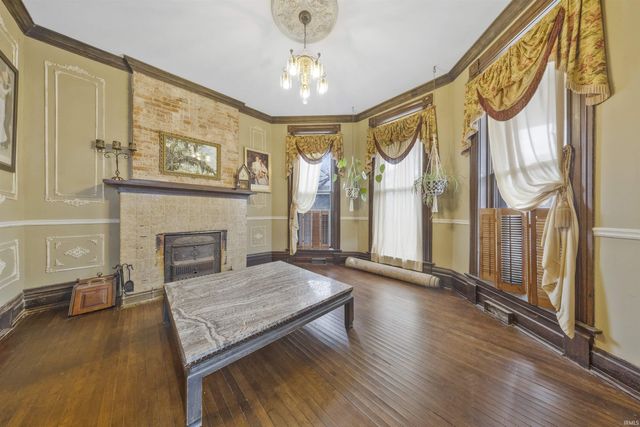 310 Washington Avenue, Evansville, IN 47713