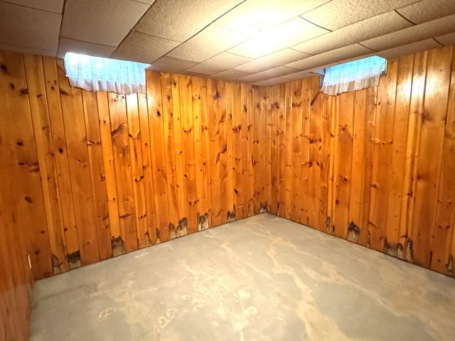 402 3rd Street NE, Fosston, MN 56542