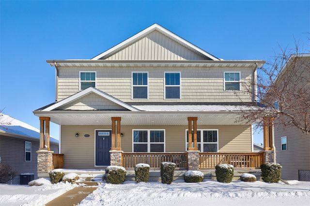 1355 SE Waddell Way, Waukee, IA 50263