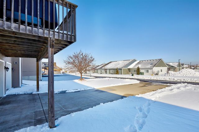 1355 SE Waddell Way, Waukee, IA 50263