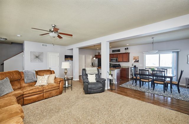 1355 SE Waddell Way, Waukee, IA 50263