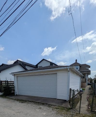4820 N Natoma Avenue, Chicago, IL 60656