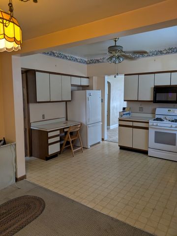 4820 N Natoma Avenue, Chicago, IL 60656