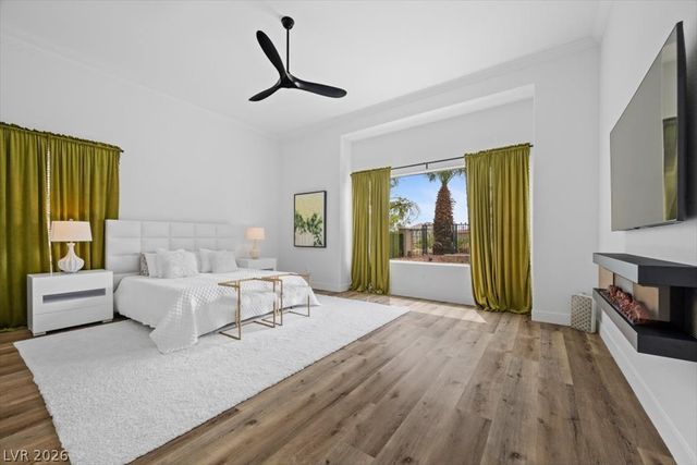 9521 Queen Charlotte Drive, Las Vegas, NV 89145