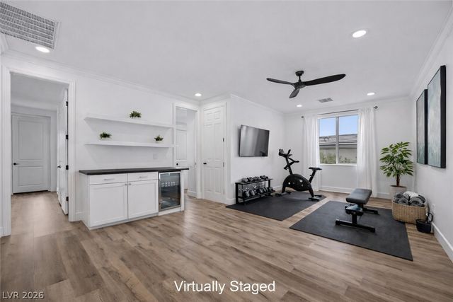 9521 Queen Charlotte Drive, Las Vegas, NV 89145