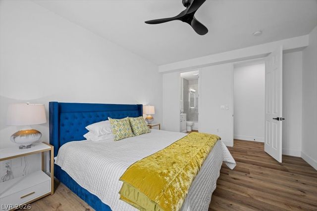 9521 Queen Charlotte Drive, Las Vegas, NV 89145