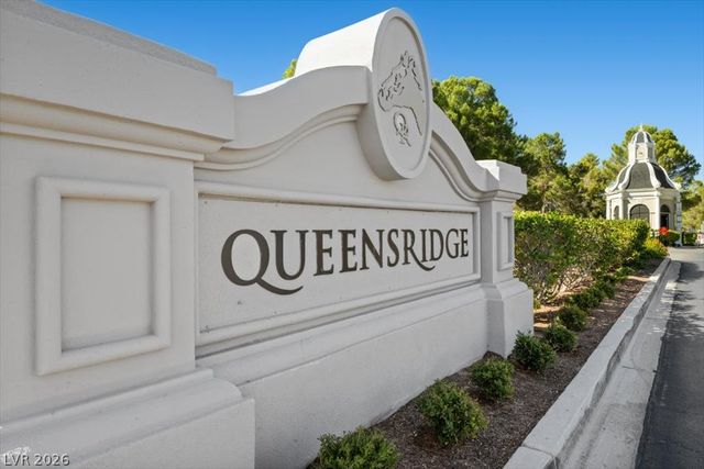 9521 Queen Charlotte Drive, Las Vegas, NV 89145