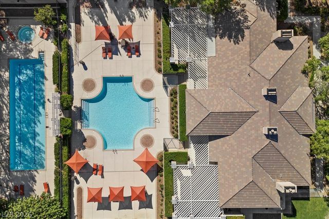 9521 Queen Charlotte Drive, Las Vegas, NV 89145