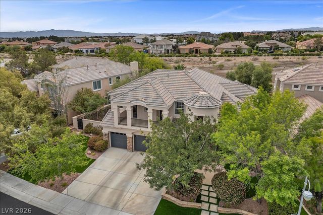9521 Queen Charlotte Drive, Las Vegas, NV 89145