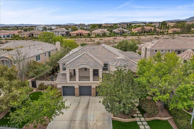 9521 Queen Charlotte Drive, Las Vegas, NV 89145