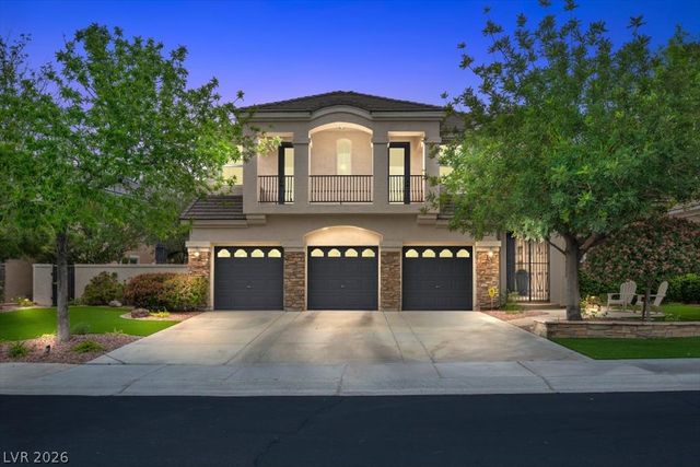 9521 Queen Charlotte Drive, Las Vegas, NV 89145