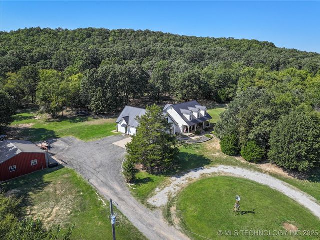 111736 S 4240 Road, Checotah, OK 74426