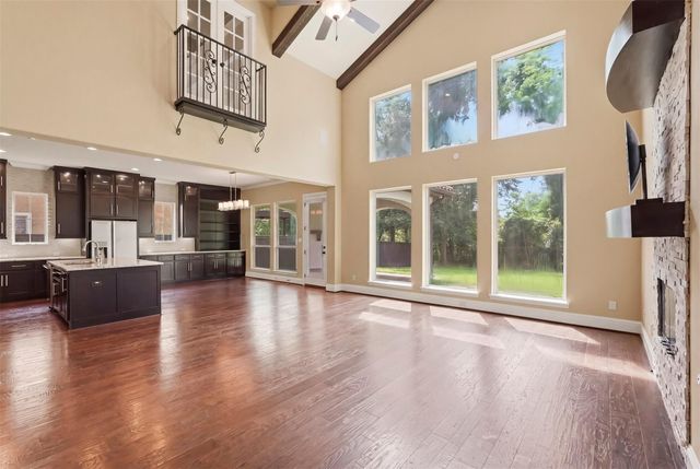 6139 Logan Creek Lane, Sugar Land, TX 77479