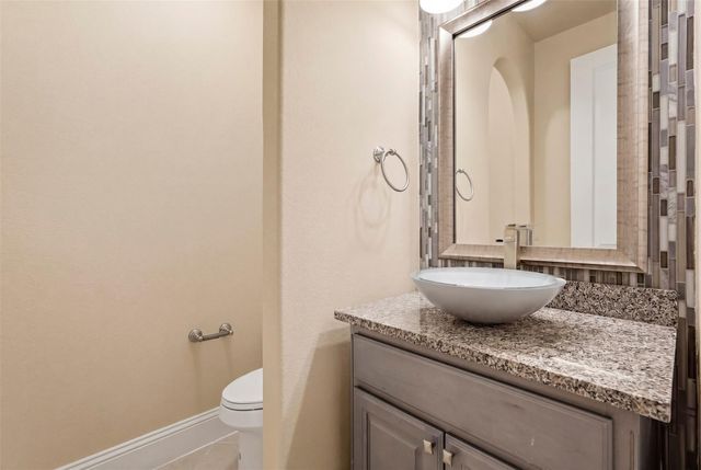 6139 Logan Creek Lane, Sugar Land, TX 77479