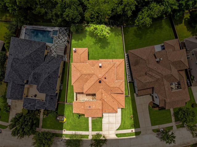 6139 Logan Creek Lane, Sugar Land, TX 77479