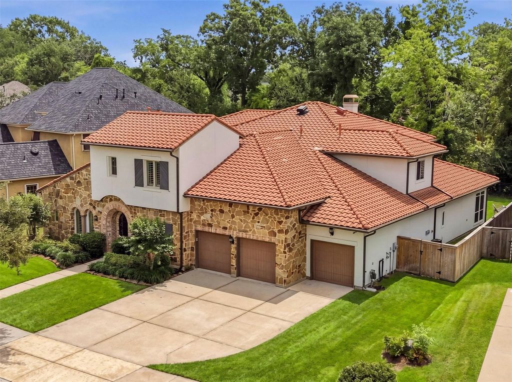 6139 Logan Creek Lane, Sugar Land, TX 77479