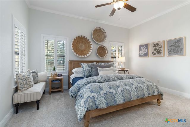 412 Elmwood Drive, New Braunfels, TX 78130