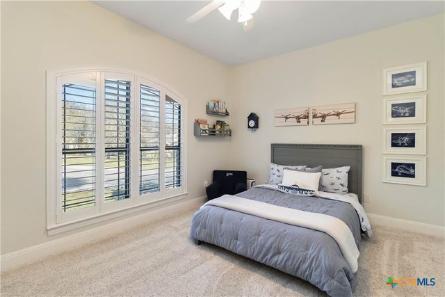 412 Elmwood Drive, New Braunfels, TX 78130
