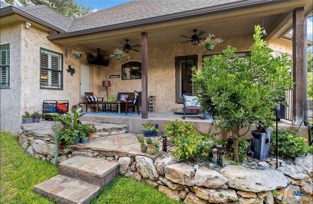 412 Elmwood Drive, New Braunfels, TX 78130