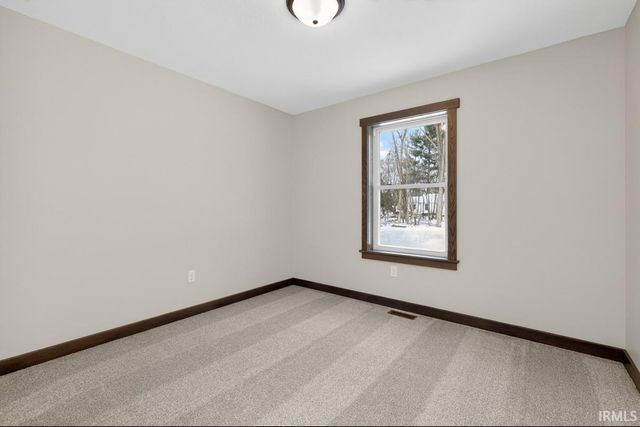 30715 Mary Don Lane, Elkhart, IN 46517