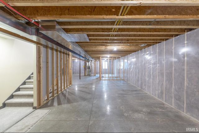 30715 Mary Don Lane, Elkhart, IN 46517