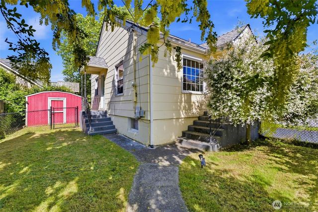 805 Roosevelt Avenue, Bremerton, WA 98337
