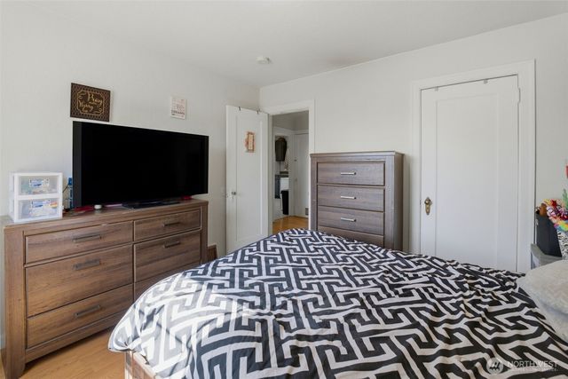 805 Roosevelt Avenue, Bremerton, WA 98337