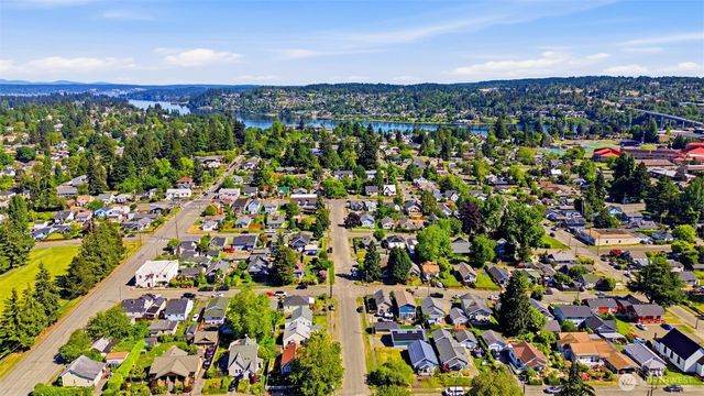 805 Roosevelt Avenue, Bremerton, WA 98337