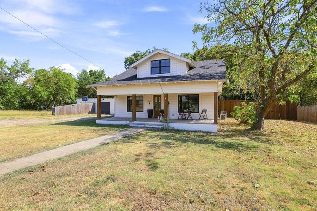 405 E College Street, Gunter, TX 75058