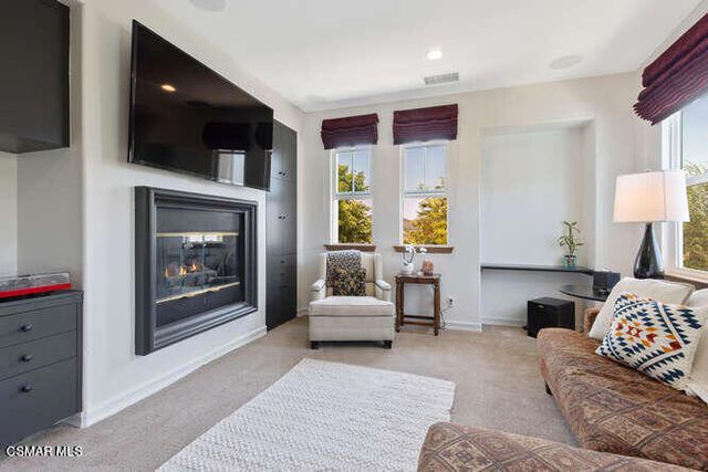 4998 Via Santana, Newbury Park, CA 91320