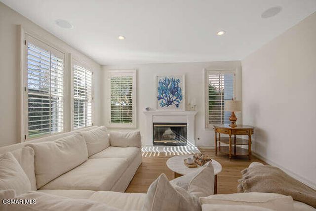 4998 Via Santana, Newbury Park, CA 91320