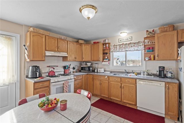 100 Lyman Avenue, North Providence, RI 02911