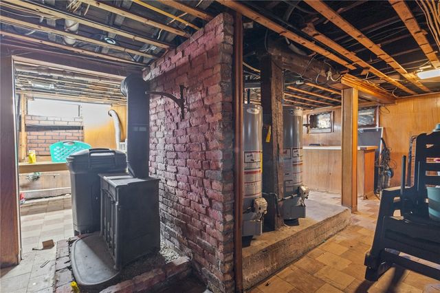 100 Lyman Avenue, North Providence, RI 02911