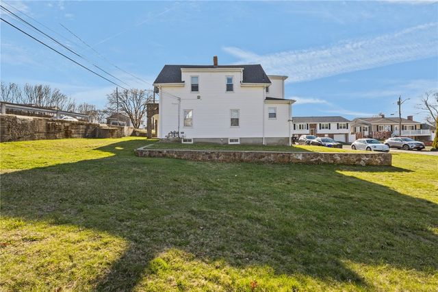 100 Lyman Avenue, North Providence, RI 02911