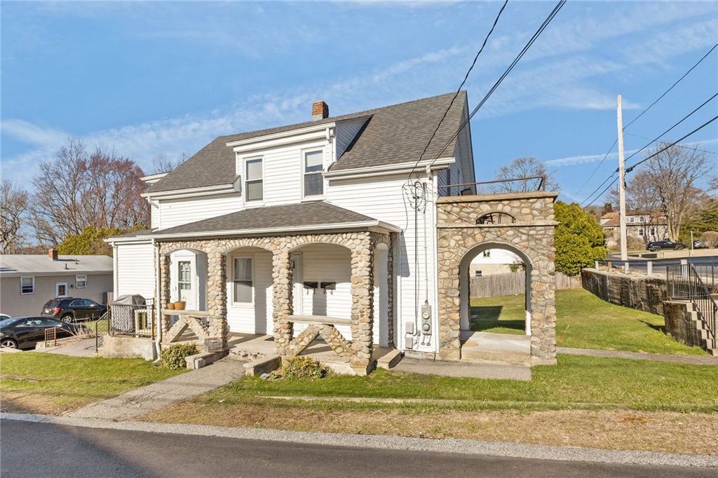 100 Lyman Avenue, North Providence, RI 02911