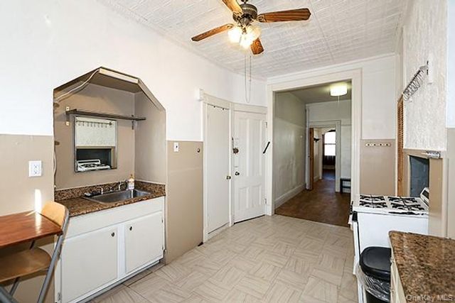 60-64 54th Place, Maspeth, NY 11378