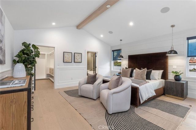 5537 Sunnyslope Avenue, Sherman Oaks, CA 91401