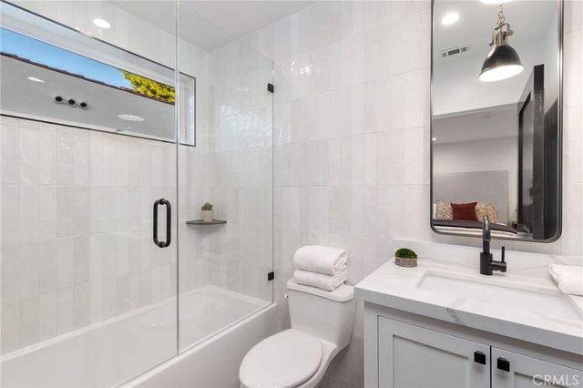 5537 Sunnyslope Avenue, Sherman Oaks, CA 91401