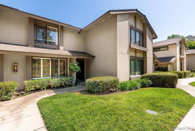 5467 Oakleaf Point, San Diego, CA 92124