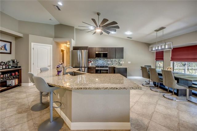 515 SW 29th TER, Cape Coral, FL 33914