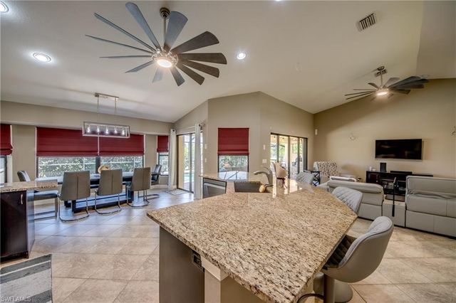 515 SW 29th TER, Cape Coral, FL 33914