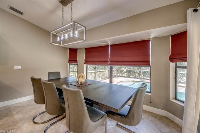 515 SW 29th TER, Cape Coral, FL 33914