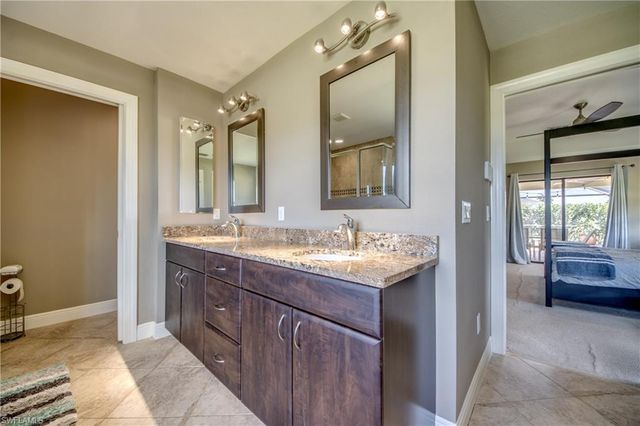 515 SW 29th TER, Cape Coral, FL 33914