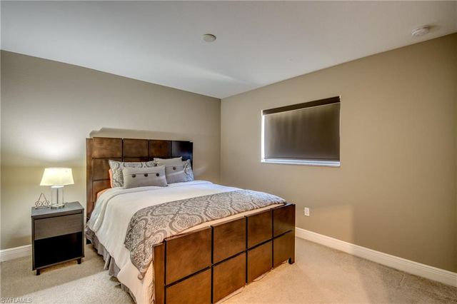 515 SW 29th TER, Cape Coral, FL 33914