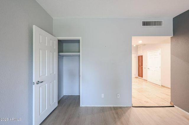 357 E THOMAS Road A208, Phoenix, AZ 85012
