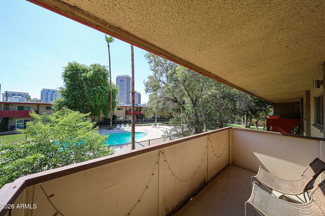 357 E THOMAS Road A208, Phoenix, AZ 85012