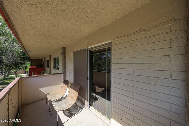 357 E THOMAS Road A208, Phoenix, AZ 85012