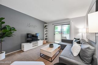 357 E THOMAS Road A208, Phoenix, AZ 85012
