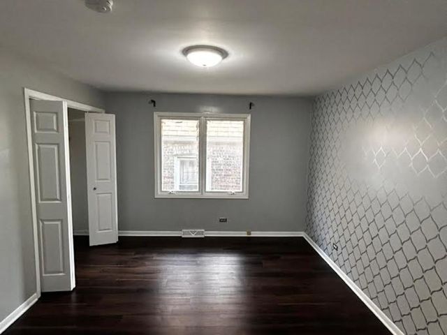 3255 S 61st Court 2, Cicero, IL 60804