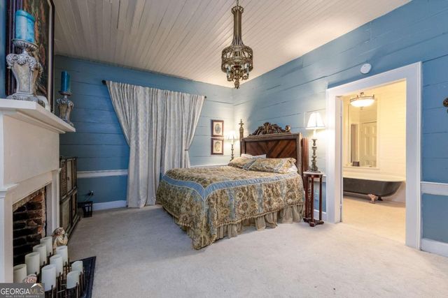 205 Carolina Street, Dillard, GA 30537